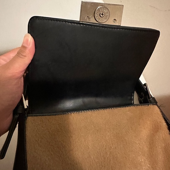 Guess Faux Fur Fabric Bag - Picture 10 of 10